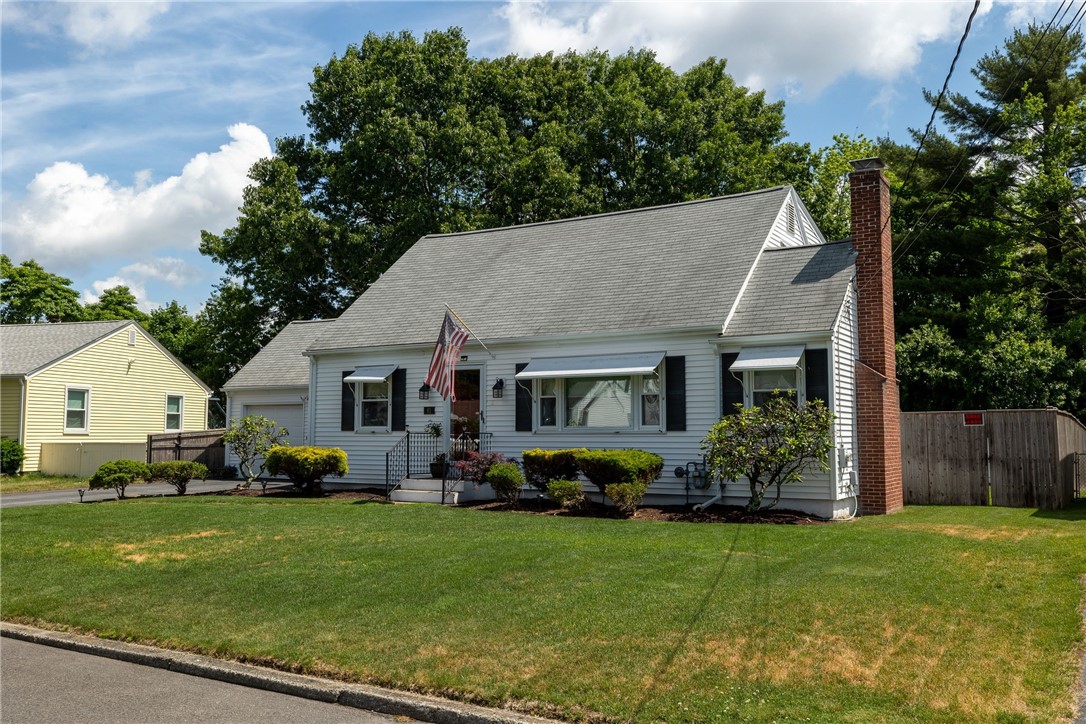 61 Knowles Drive Warwick, RI 02888 - Photo 2 of 43