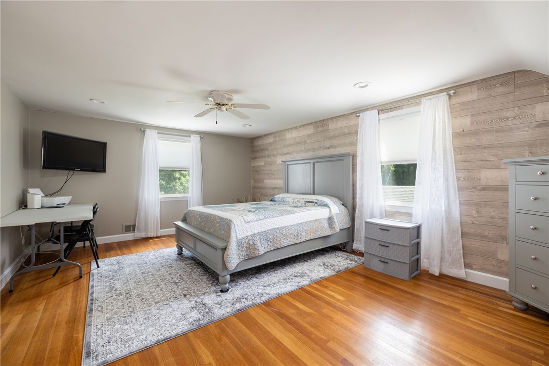 61 Knowles Drive Warwick, RI 02888 - Photo 25 of 43