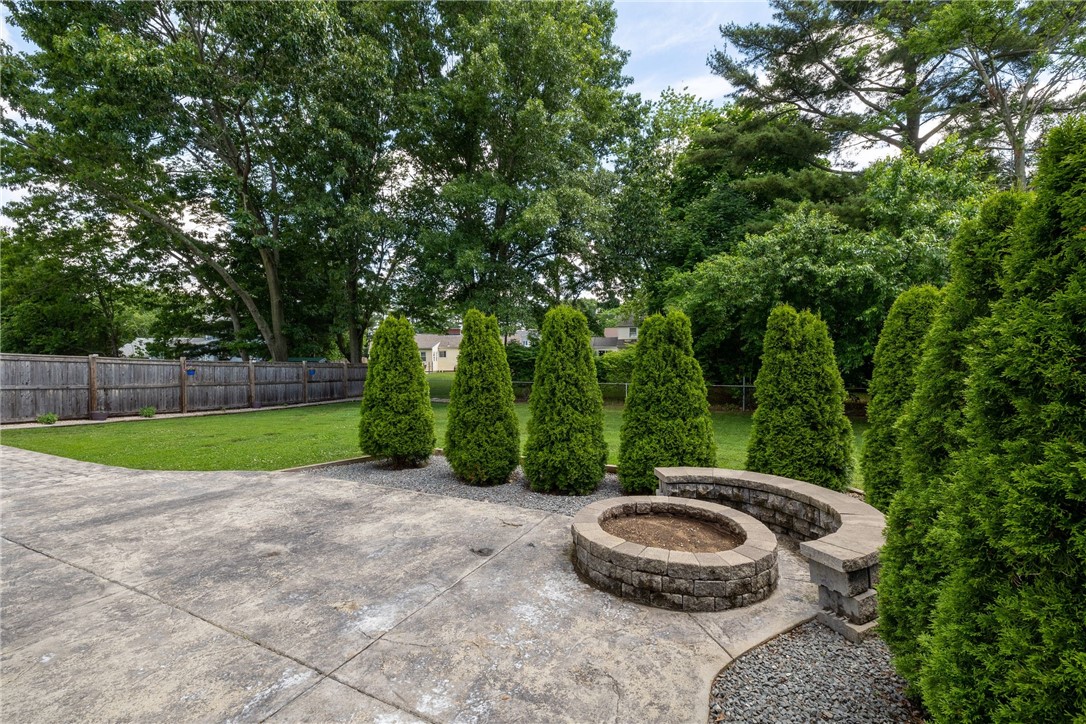 61 Knowles Drive Warwick, RI 02888 - Photo 34 of 43