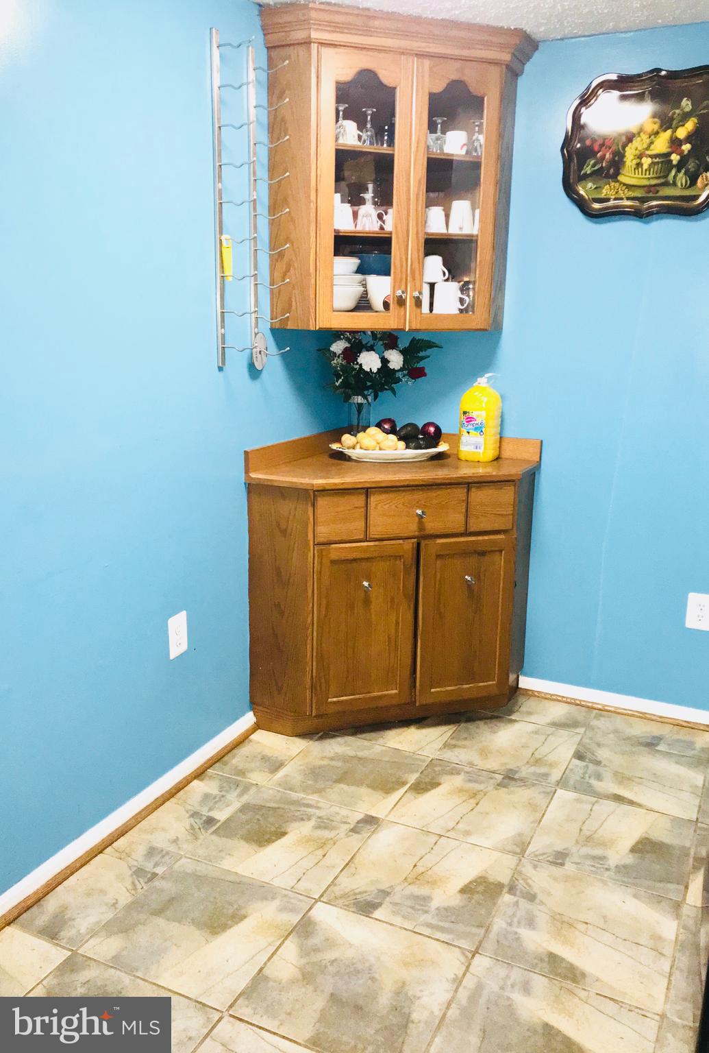 594 Cascade Way Frederick, MD 21703 - Photo 6 of 22 Gallery Image 6