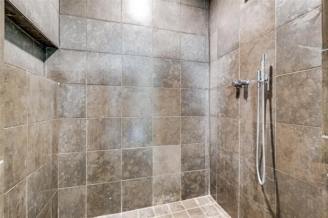 a picture of city view