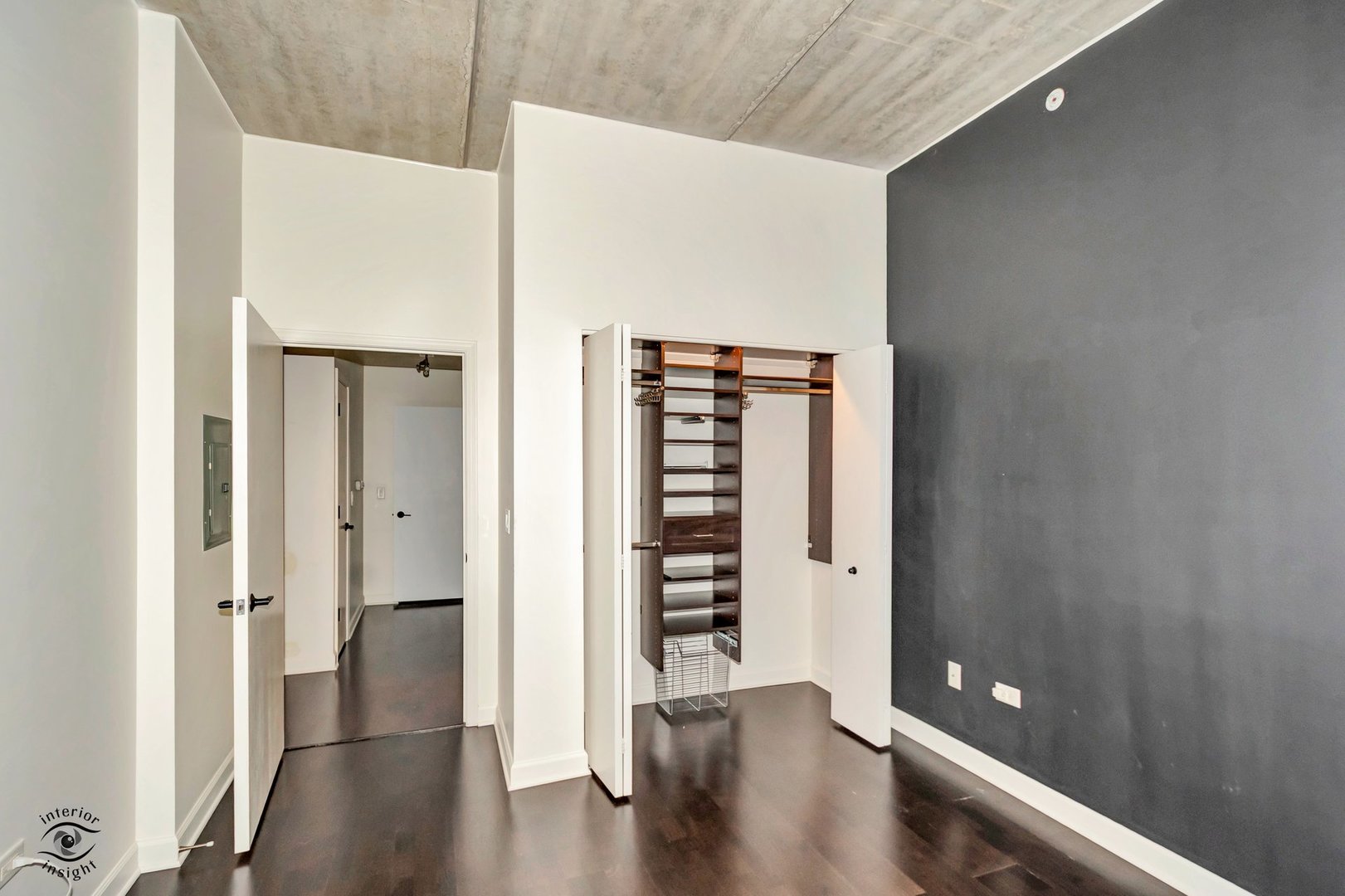 845 North Kingsbury Street, Unit 211 Chicago, IL 60610 - Photo 13 of 26 wooden floor in an empty room with a window