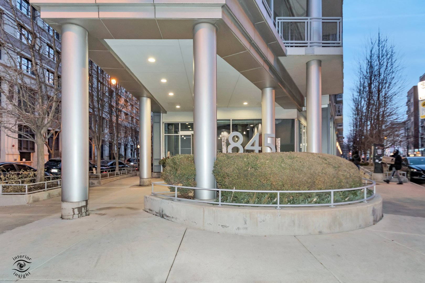 845 North Kingsbury Street, Unit 211 Chicago, IL 60610 - Photo 2 of 26 a view of a building with a outdoor space