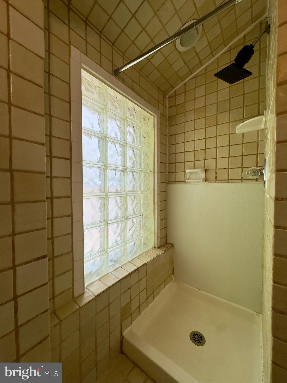 657 Dover Street Baltimore, MD 21230 - Photo 15 of 15
