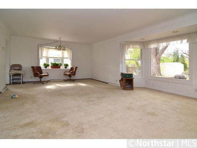 116 Turnpike Road Golden Valley, MN 55416 - Photo 6 of 11