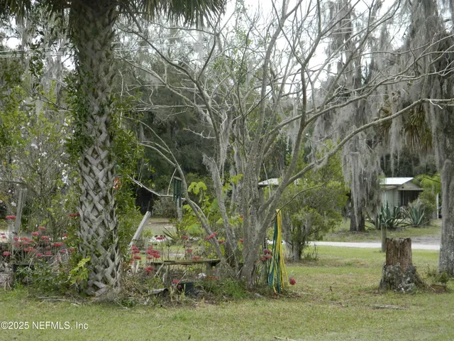 $165,000 | 250 Old Highway 17, Pomona Park, FL 32181