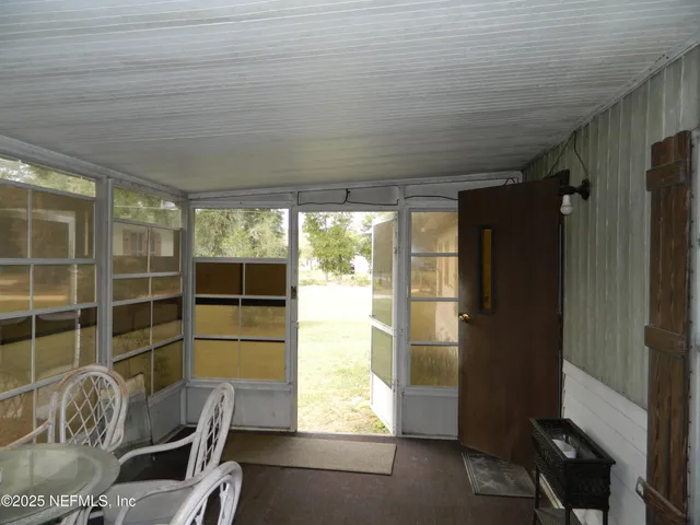 $165,000 | 250 Old Highway 17, Pomona Park, FL 32181