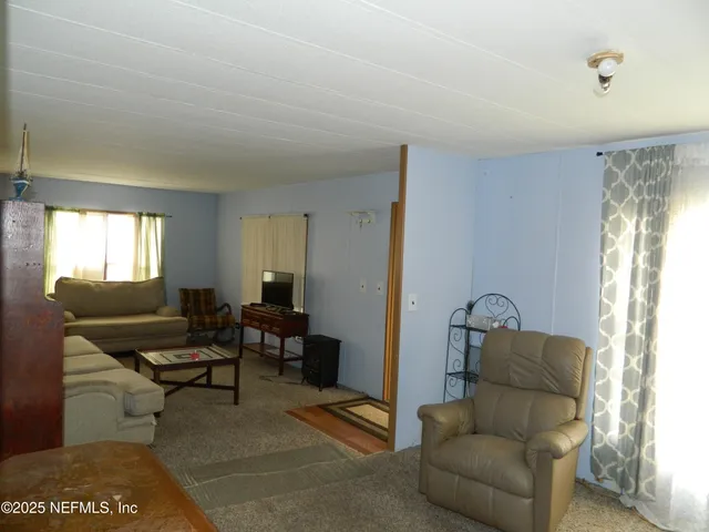 $165,000 | 250 Old Highway 17, Pomona Park, FL 32181