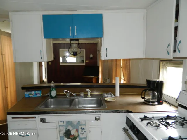 $165,000 | 250 Old Highway 17, Pomona Park, FL 32181