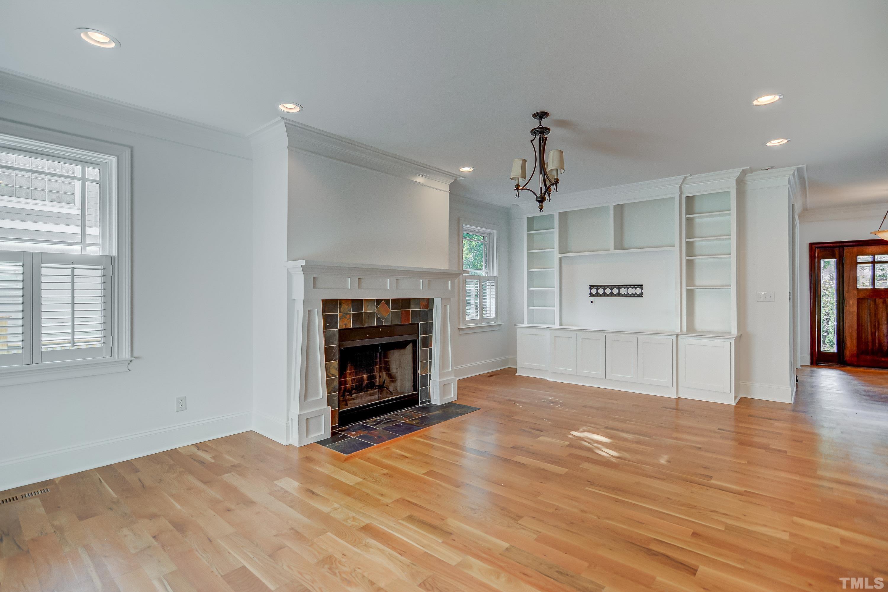 310 Perry Street Raleigh, NC 27608 - Photo 5 of 24