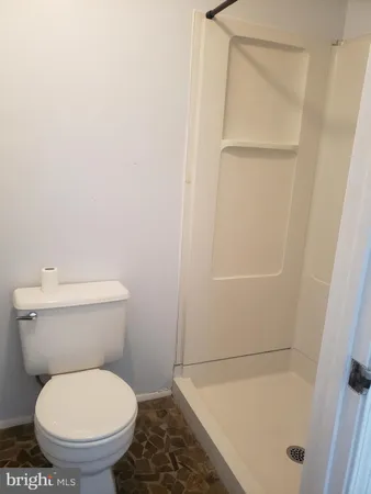 $2,900 | 7341 Golden Horseshoe Court, Springfield, VA 22153