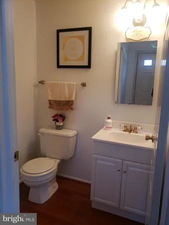 $2,900 | 7341 Golden Horseshoe Court, Springfield, VA 22153