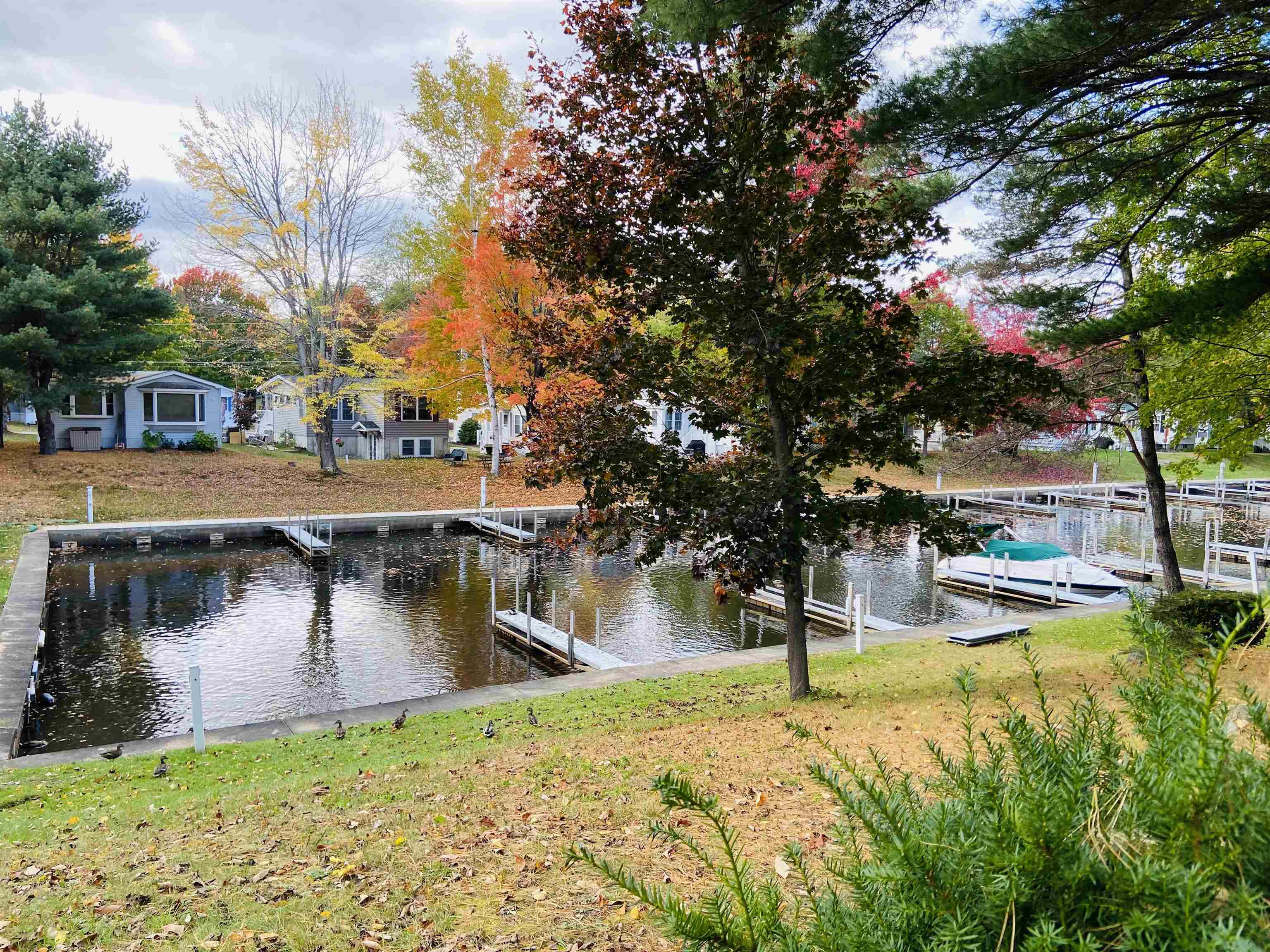 25 East Marina Road, Unit 25 Gilford, NH 03249 - Photo 4 of 23 Gallery Image 4