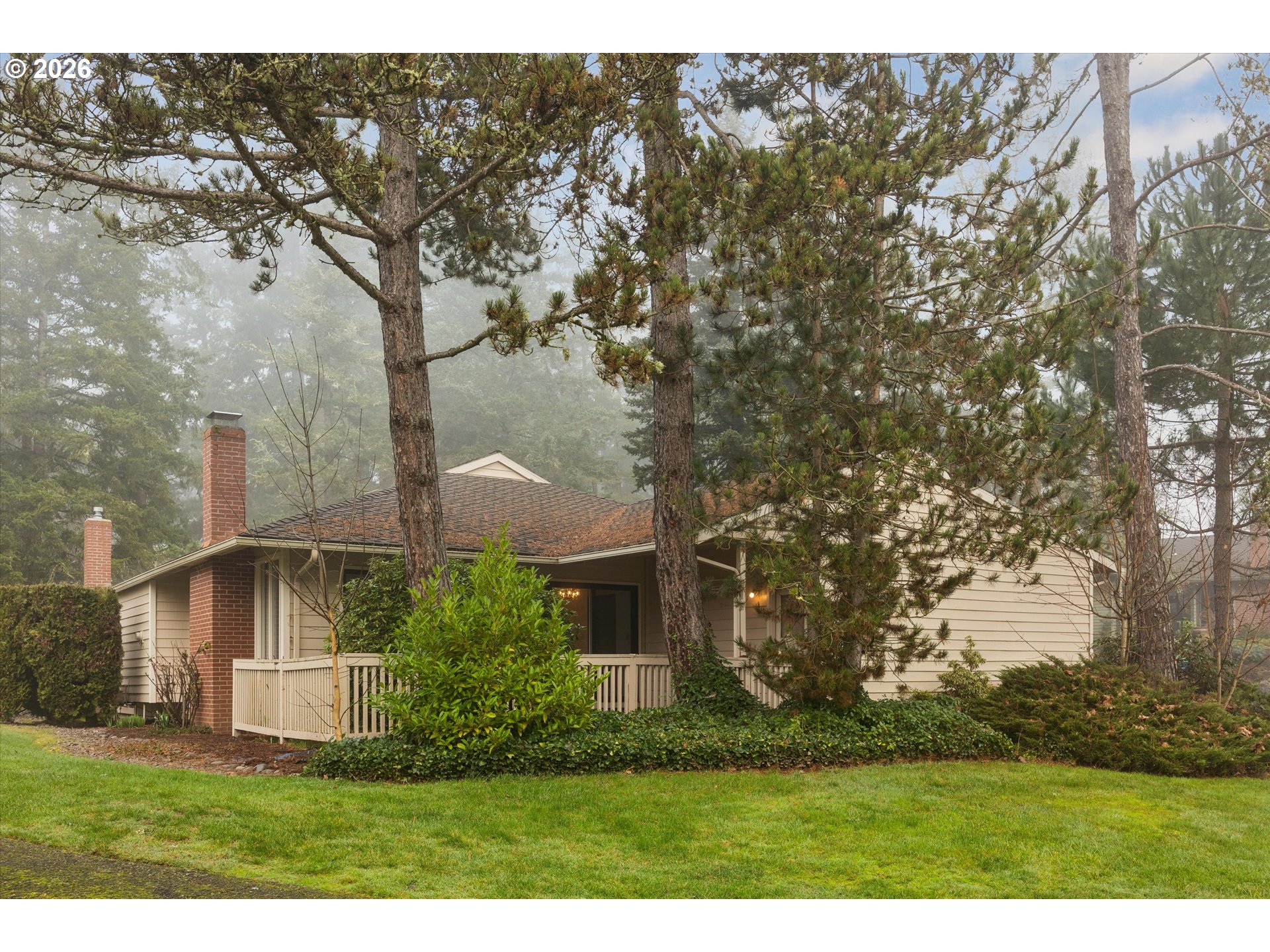 15116 Southwest Trillium Lane Beaverton, OR 97007 - Photo 26 of 30 Exterior