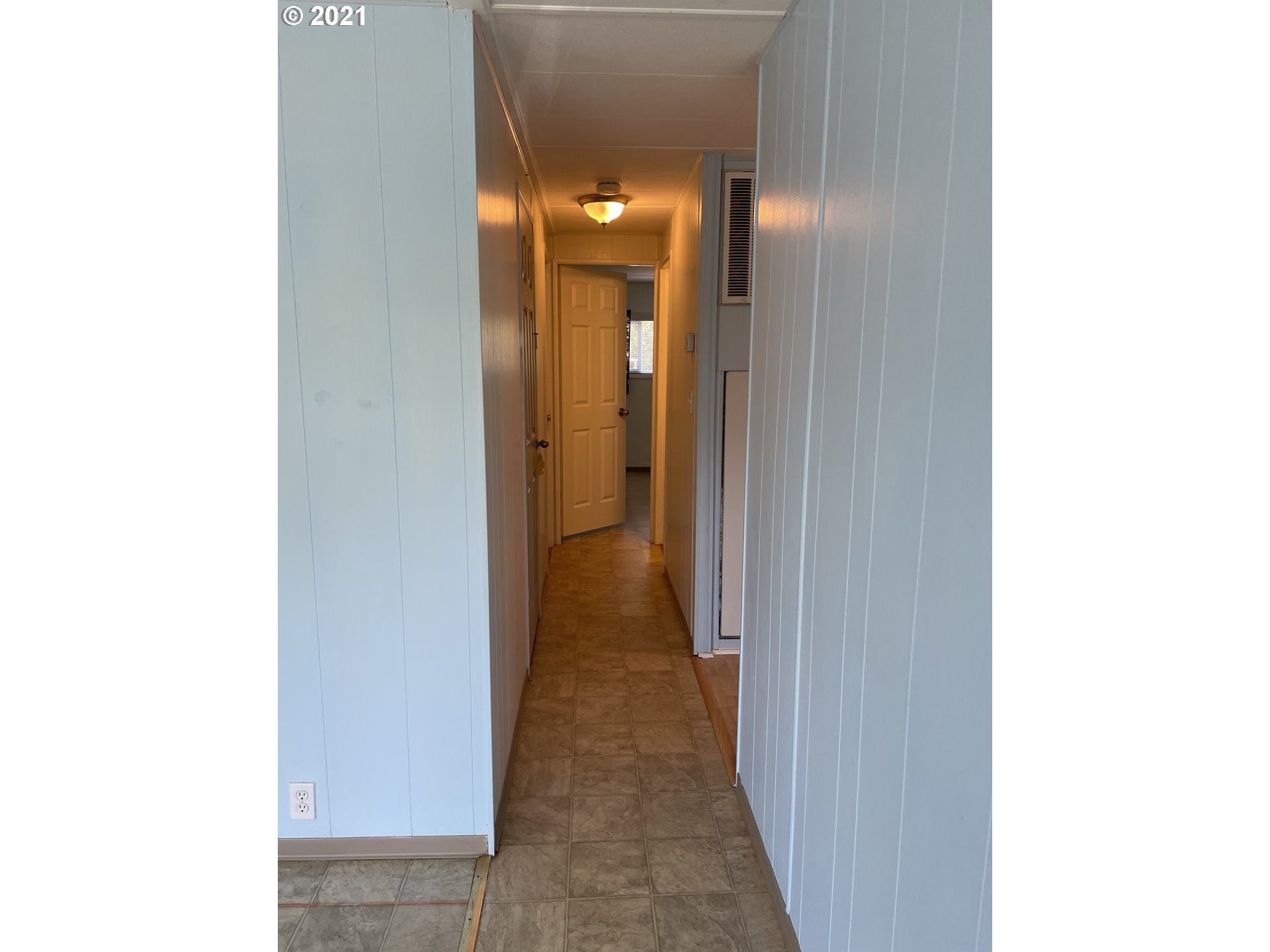 3530 Game Farm Road, Unit 31 Springfield, OR 97477 - Photo 13 of 26