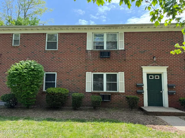 $1,950 | 289 Main Street, Unit 6E, Spotswood, NJ 08884