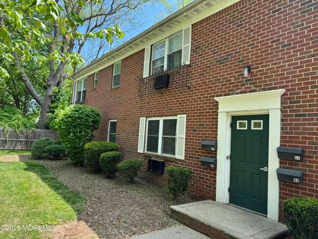 $1,950 | 289 Main Street, Unit 6E, Spotswood, NJ 08884