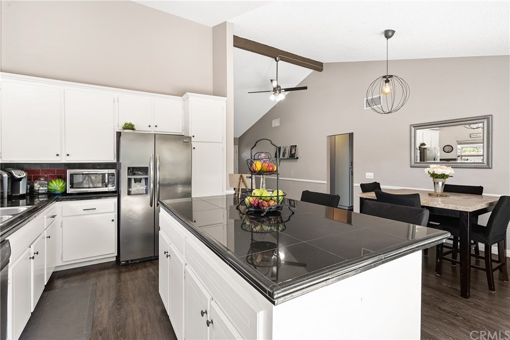 9150 Coral Tree Lane Riverside, CA 92503 - Photo 7 of 22 Gallery Image 7
