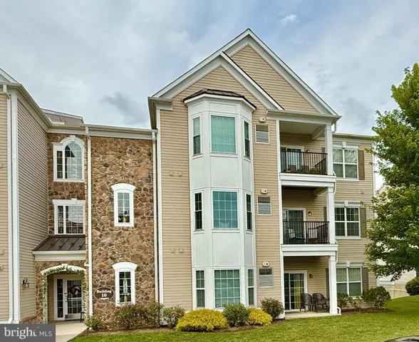 $315,000 | 1023 Creekside Drive, Brookhaven, PA 19015