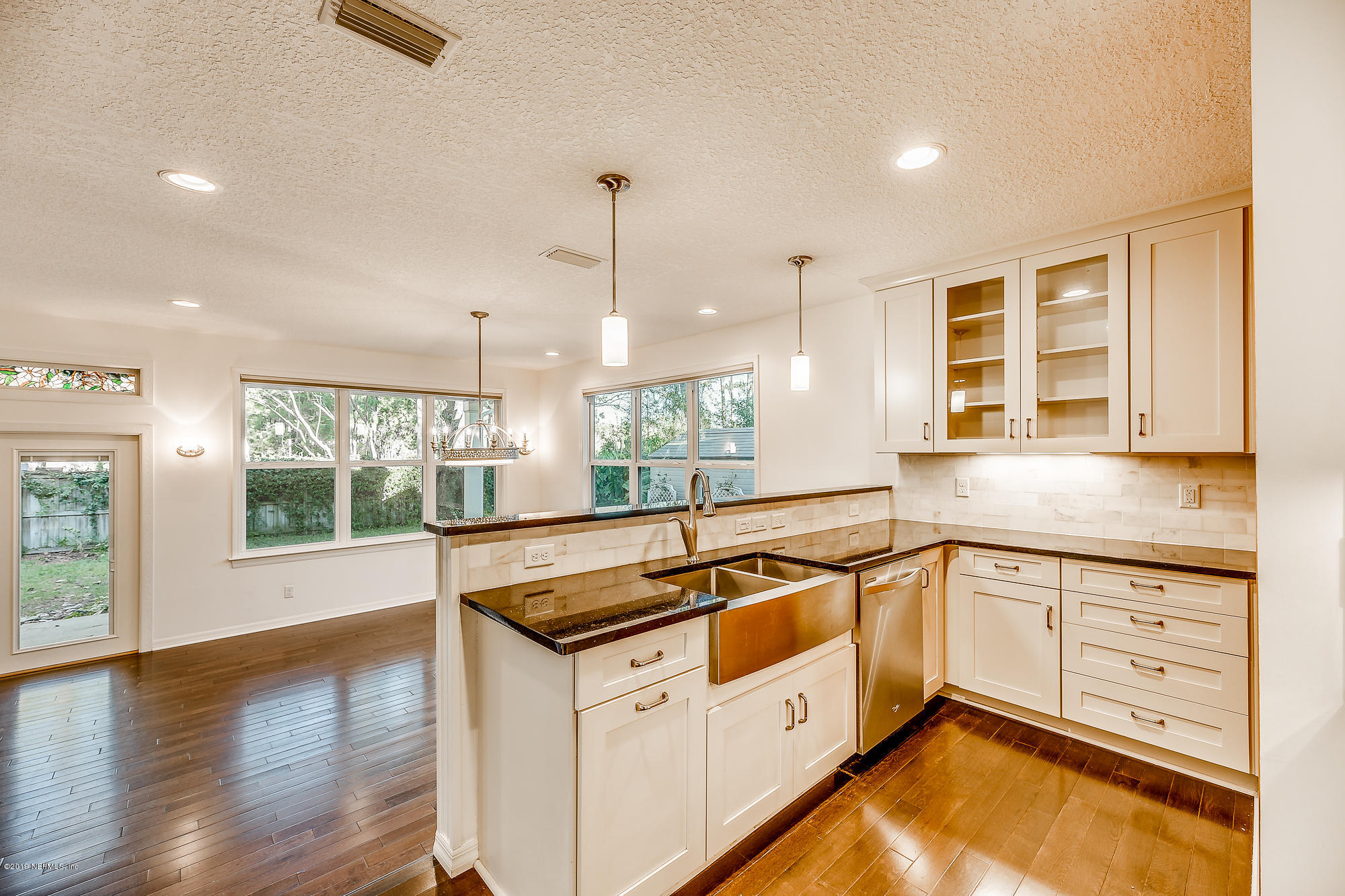 1563 Charon Road Jacksonville, FL 32205 - Photo 14 of 58 Kitchen