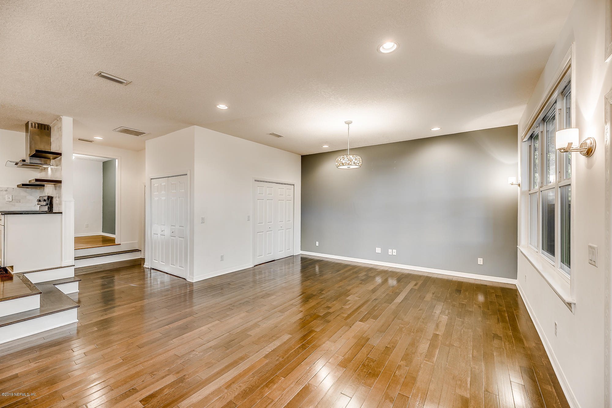 1563 Charon Road Jacksonville, FL 32205 - Photo 17 of 58 Family Room