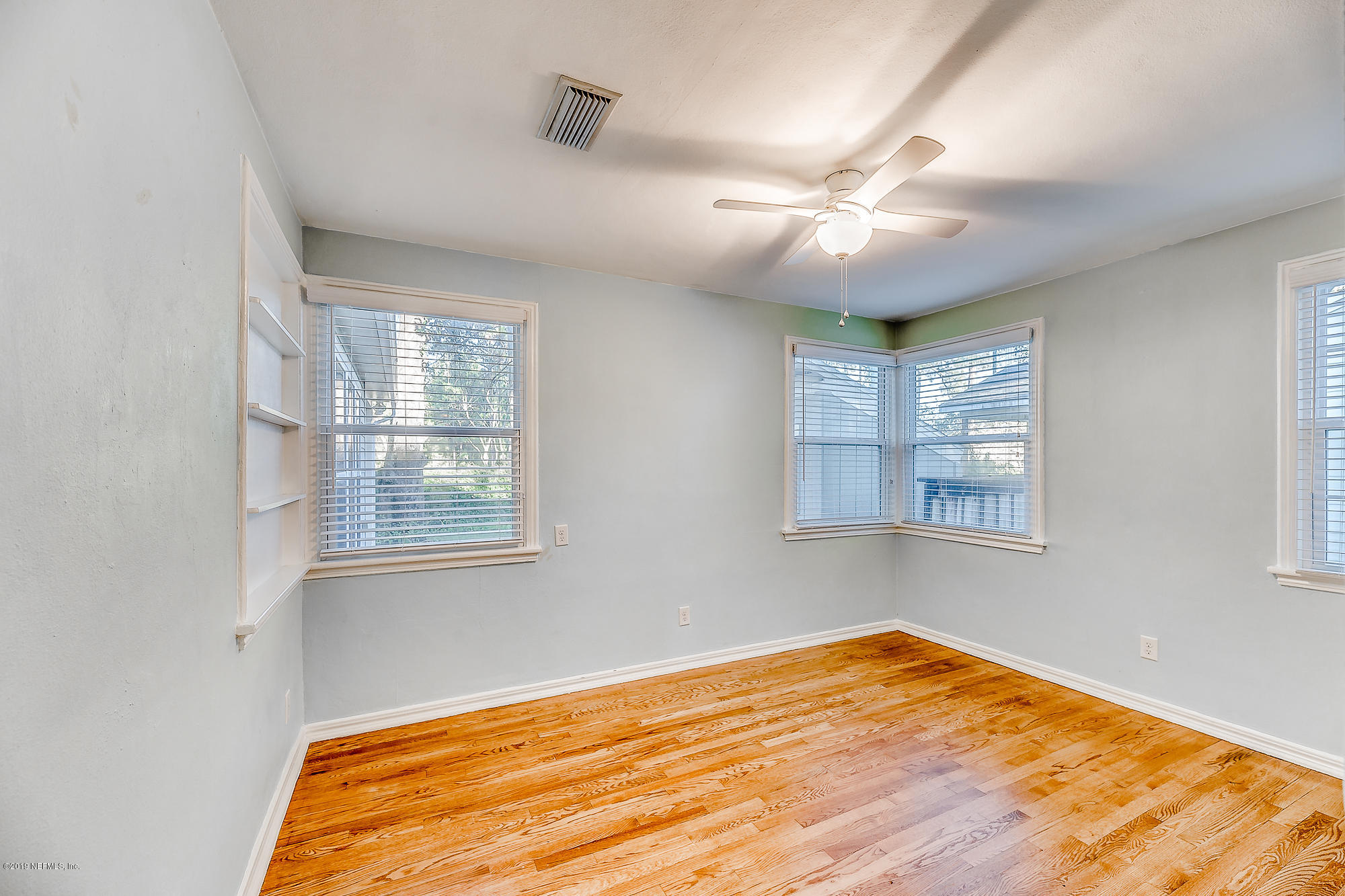 1563 Charon Road Jacksonville, FL 32205 - Photo 33 of 58 BR 4
