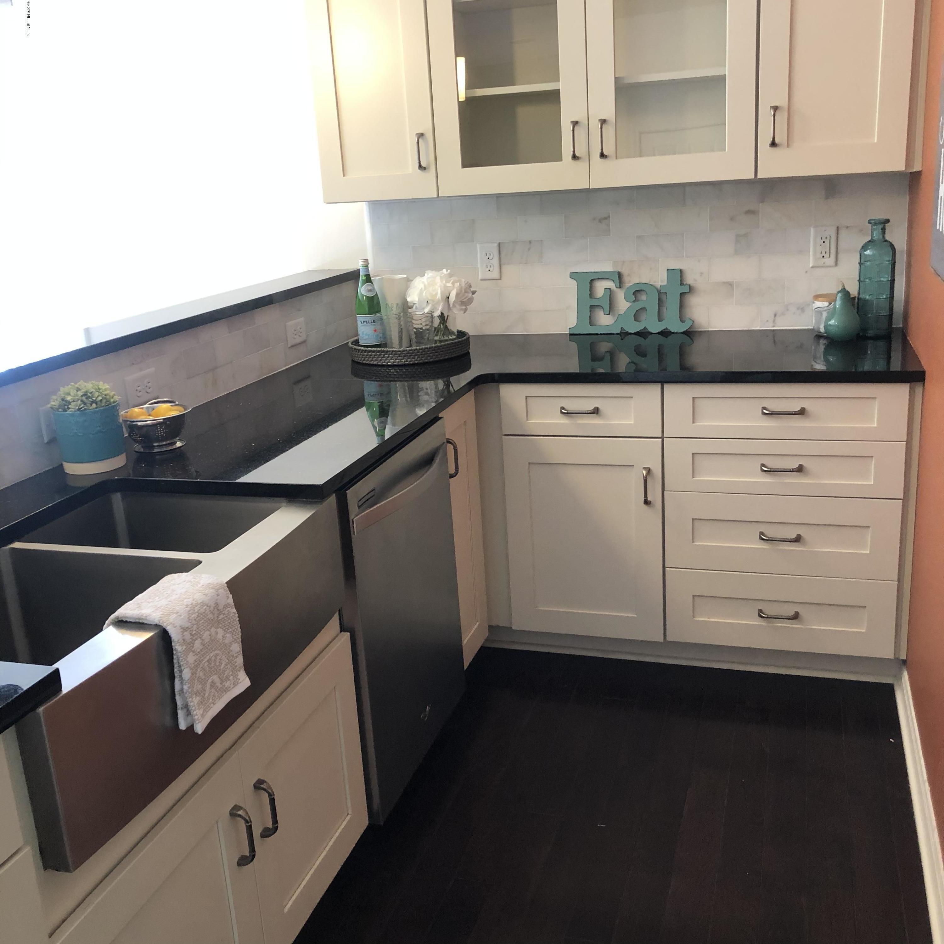 1563 Charon Road Jacksonville, FL 32205 - Photo 38 of 58 333B0AF9-0D47-4ECC-ADAB-556B0F54CA93