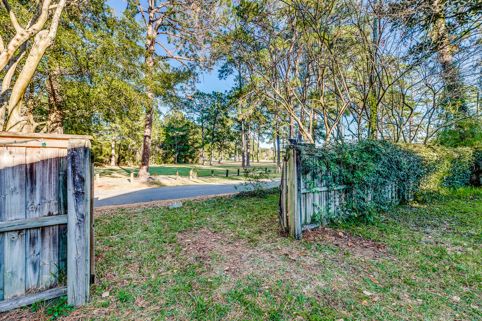 1563 Charon Road Jacksonville, FL 32205 - Photo 53 of 58 Gate to park