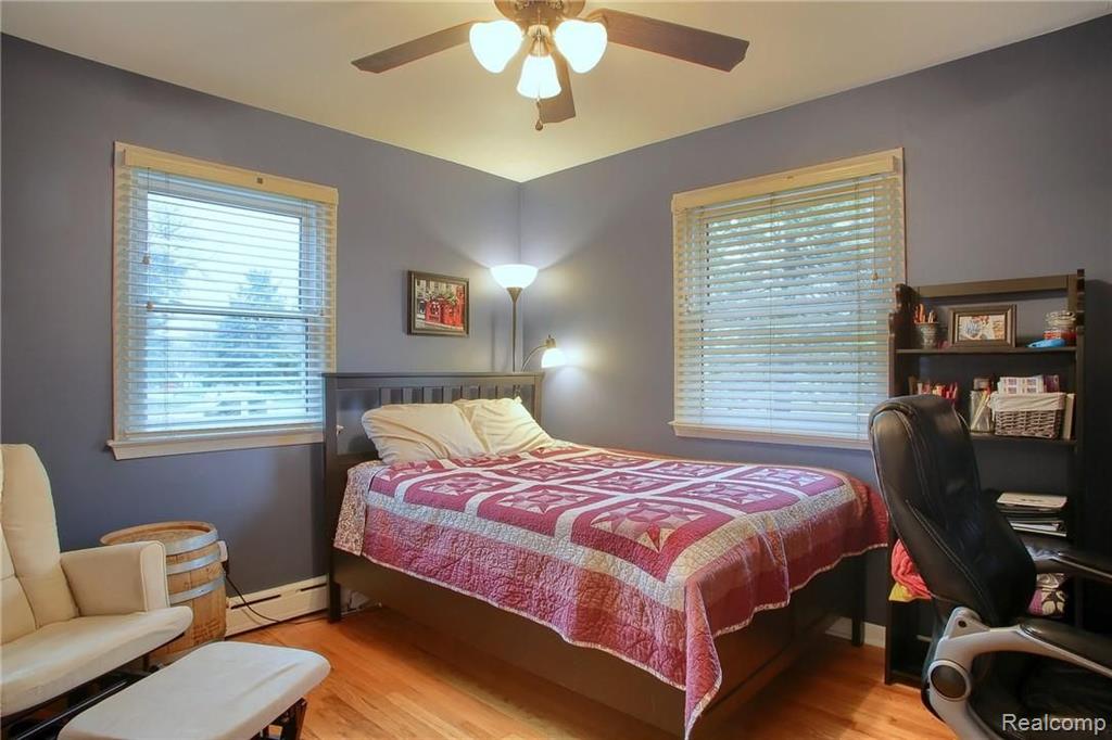165 Texas Avenue Rochester Hills, MI 48309 - Photo 21 of 35