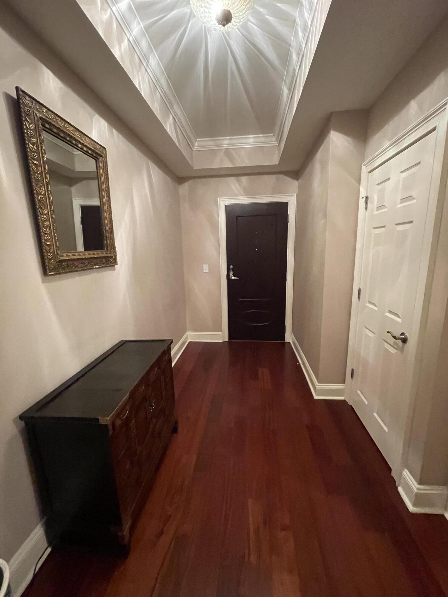 498 Albemarle Road, Unit 201 Charleston, SC 29407 - Photo 4 of 38 78651705-558F-46AC-8872-AADA249AC2B6