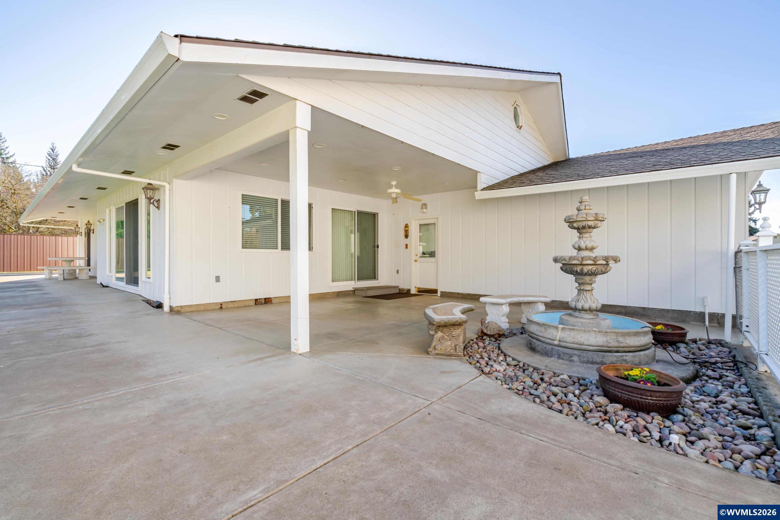 1257 Northeast Lafayette Street Albany, OR 97321 - Photo 5 of 46