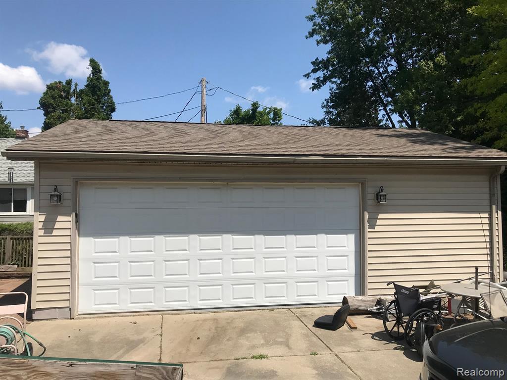3177 Avalon Road Rochester Hills, MI 48309 - Photo 3 of 13