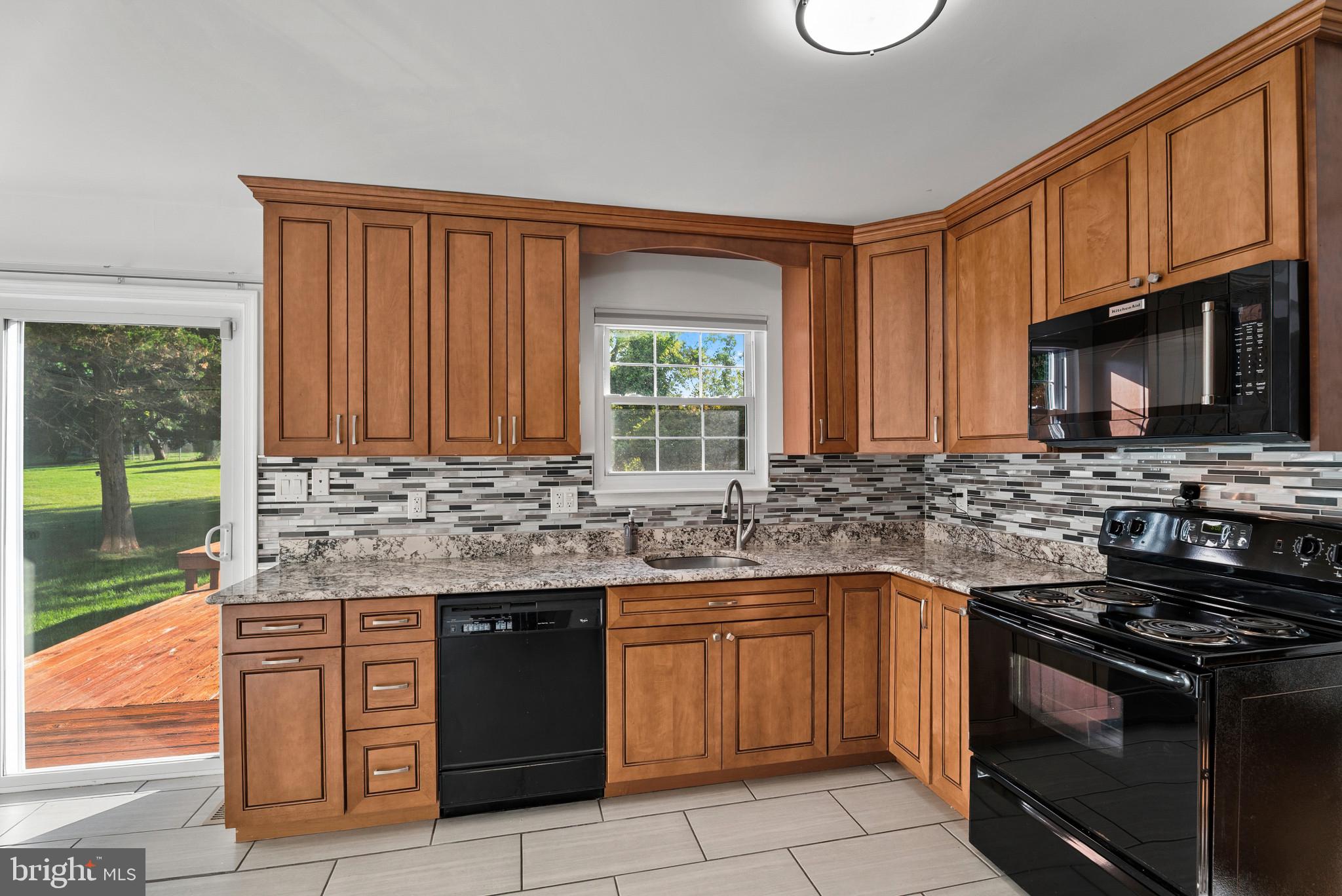 13054 Tarragon Road Reisterstown, MD 21136 - Photo 15 of 68 Kitchen