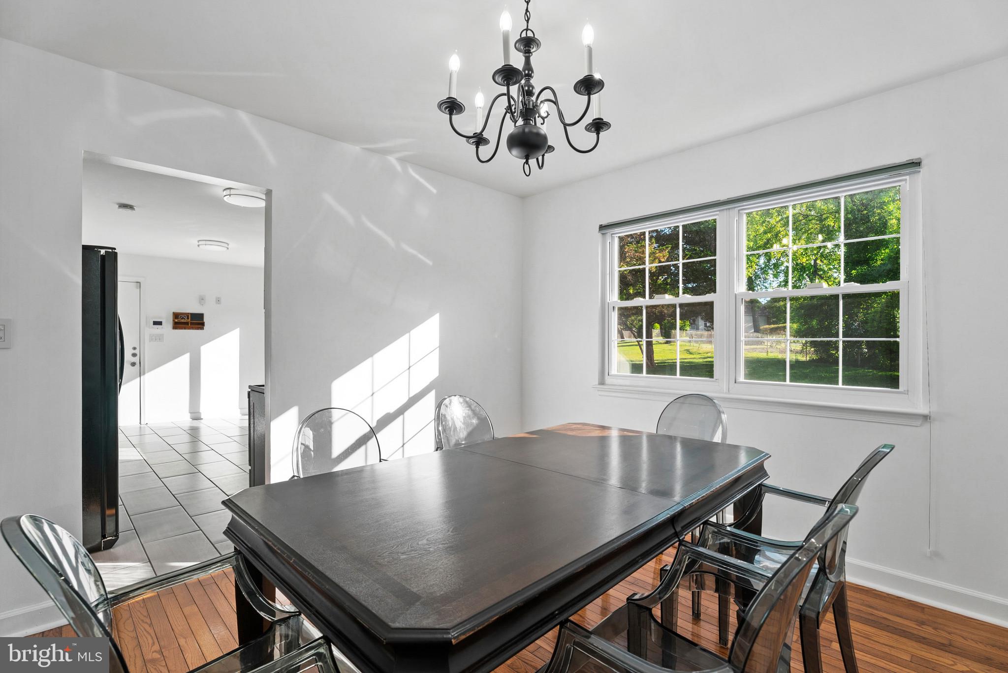 13054 Tarragon Road Reisterstown, MD 21136 - Photo 19 of 68 Dining room
