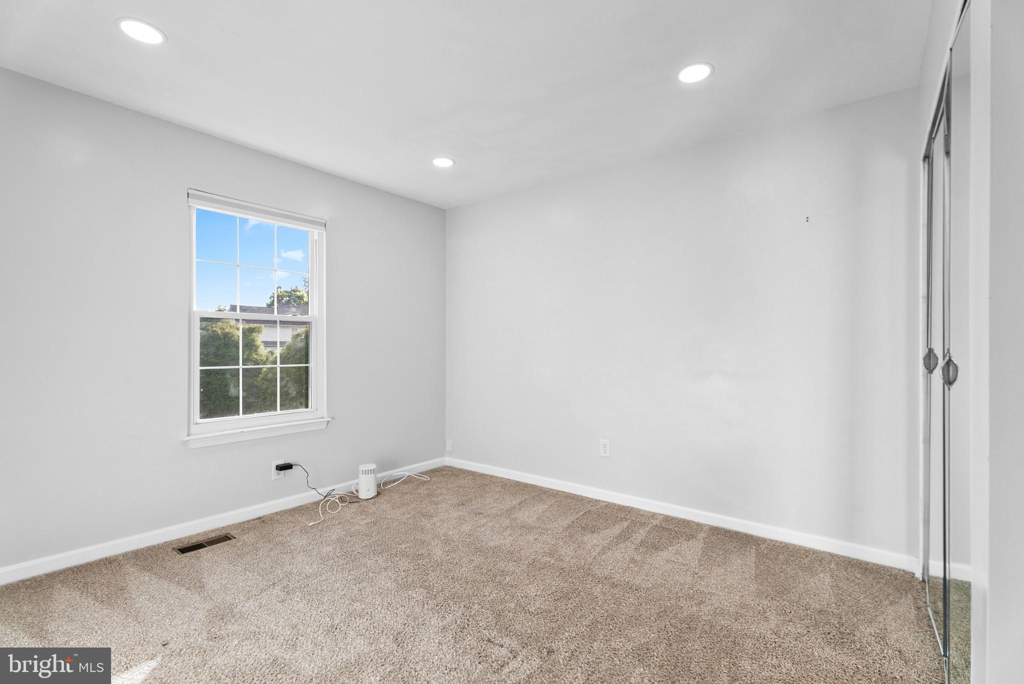 13054 Tarragon Road Reisterstown, MD 21136 - Photo 40 of 68 Third bedroom