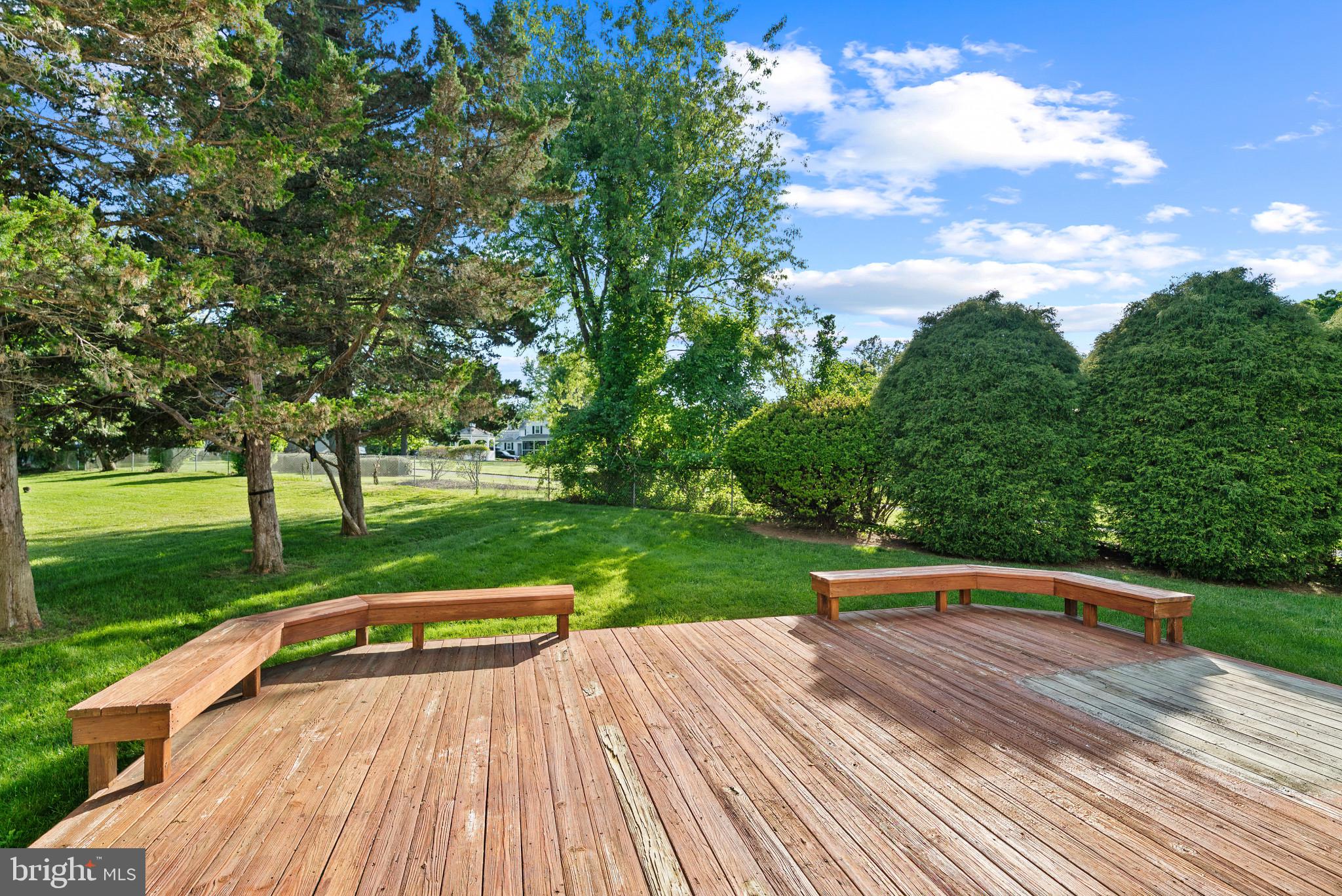 13054 Tarragon Road Reisterstown, MD 21136 - Photo 58 of 68 Deck