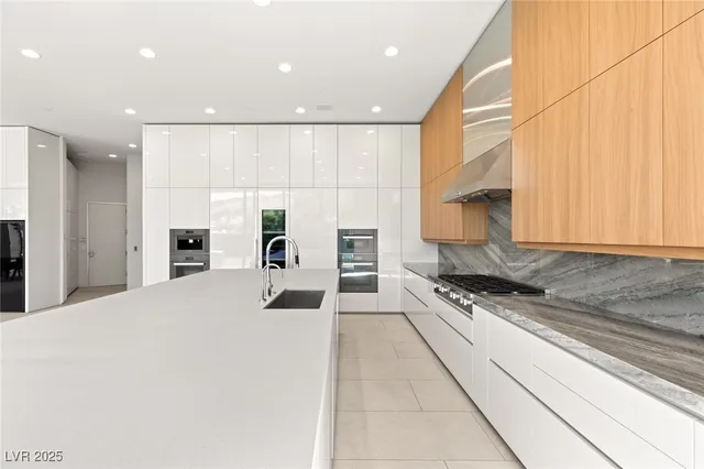 $8,500,000 | 94 Hawk Ridge Drive, Las Vegas, NV 89135