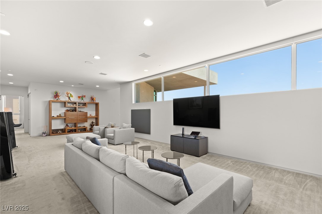 94 Hawk Ridge Drive Las Vegas, NV 89135 - Photo 23 of 60