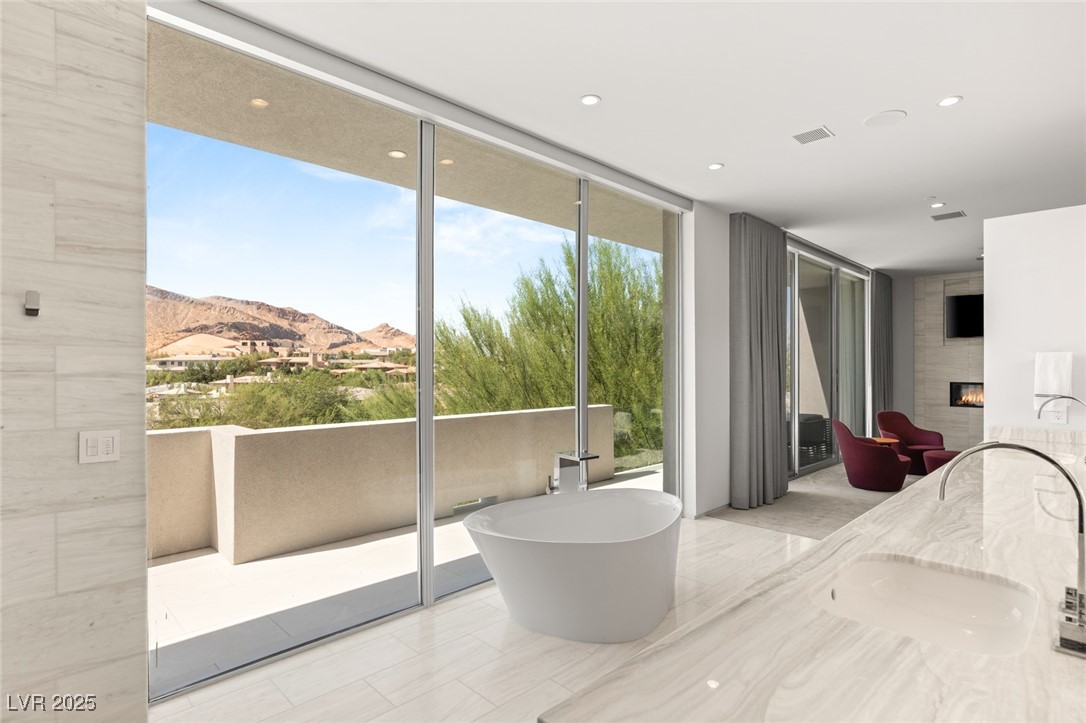 94 Hawk Ridge Drive Las Vegas, NV 89135 - Photo 30 of 60