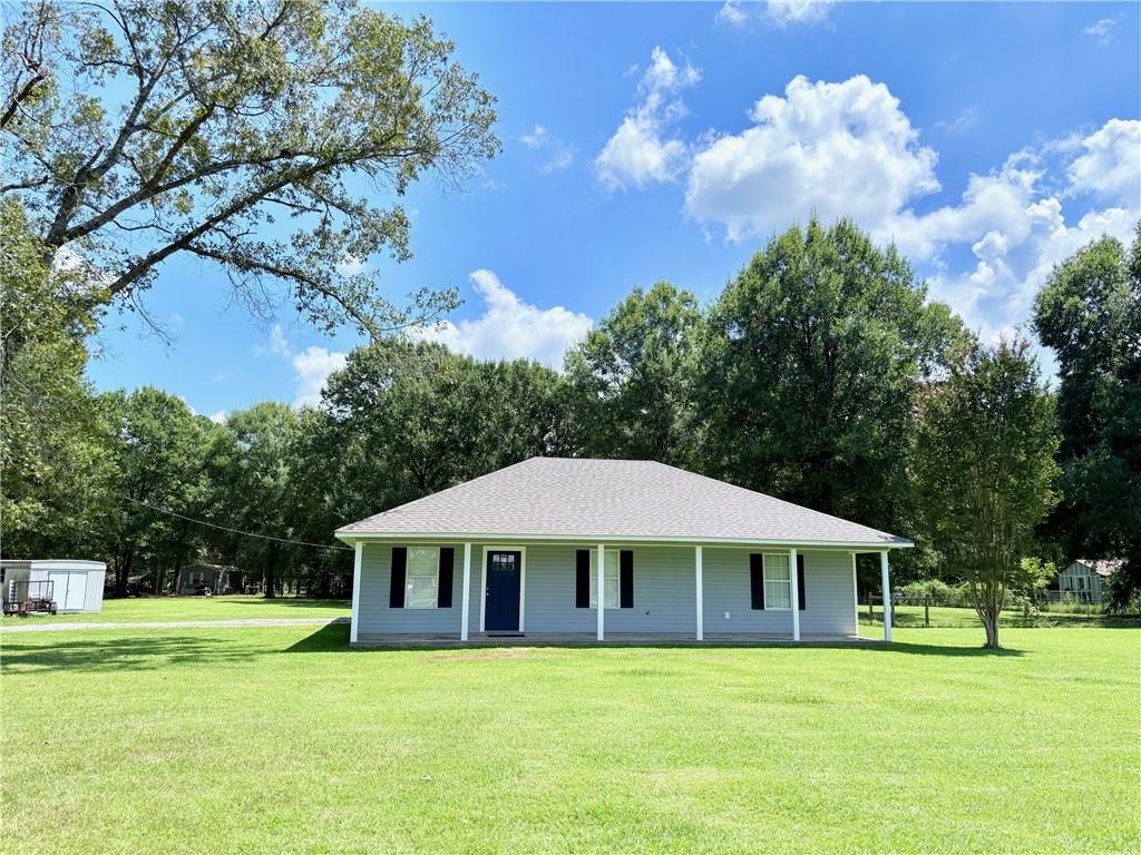 72 Stock Landing Road Deville, LA 71328 - Photo 1 of 31