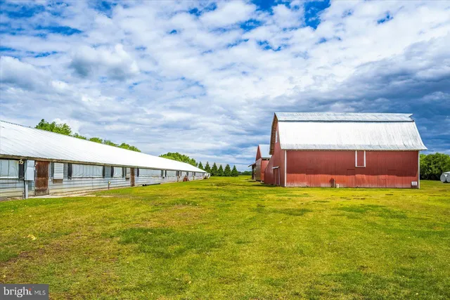 $769,900 | 8807 Woodland Ferry Road, Laurel, DE 19956