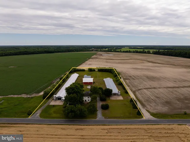 $769,900 | 8807 Woodland Ferry Road, Laurel, DE 19956