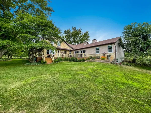 $738,000 | N6707 La Ferme Road, Plymouth, WI 53073