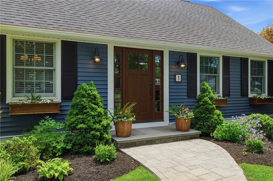 1 Blacksmith Road Lincoln, RI 02865 - Photo 3 of 46