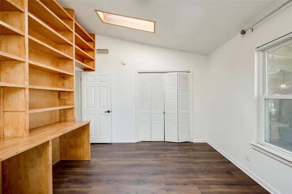 $3,999 | 2404 Barton Skyway, Austin, TX 78704