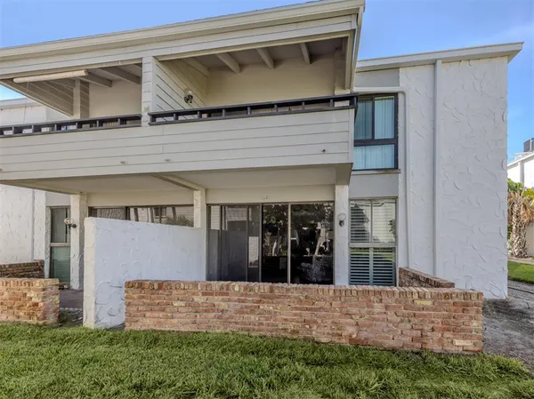 $499,000 | 1555 Tarpon Center Drive, Unit 140, Venice, FL 34285