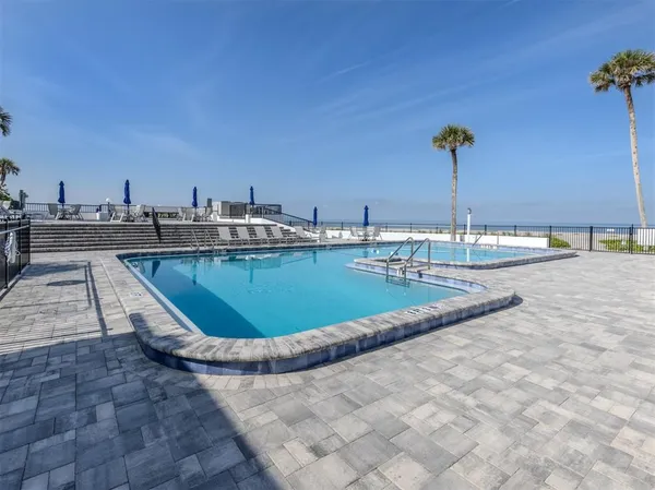 $499,000 | 1555 Tarpon Center Drive, Unit 140, Venice, FL 34285