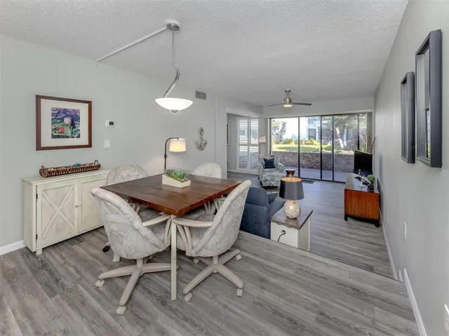 $519,900 | 1555 Tarpon Center Drive, Unit 140, Venice, FL 34285