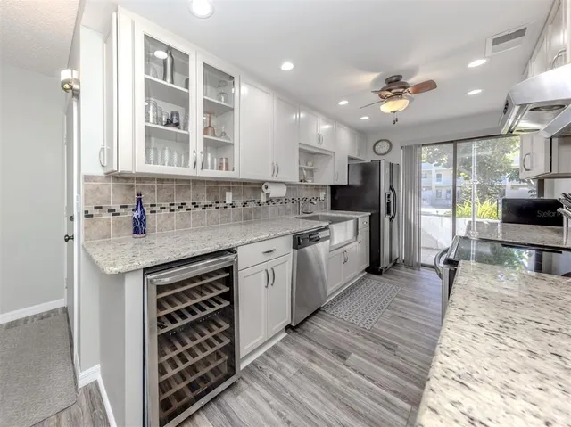 $519,900 | 1555 Tarpon Center Drive, Unit 140, Venice, FL 34285