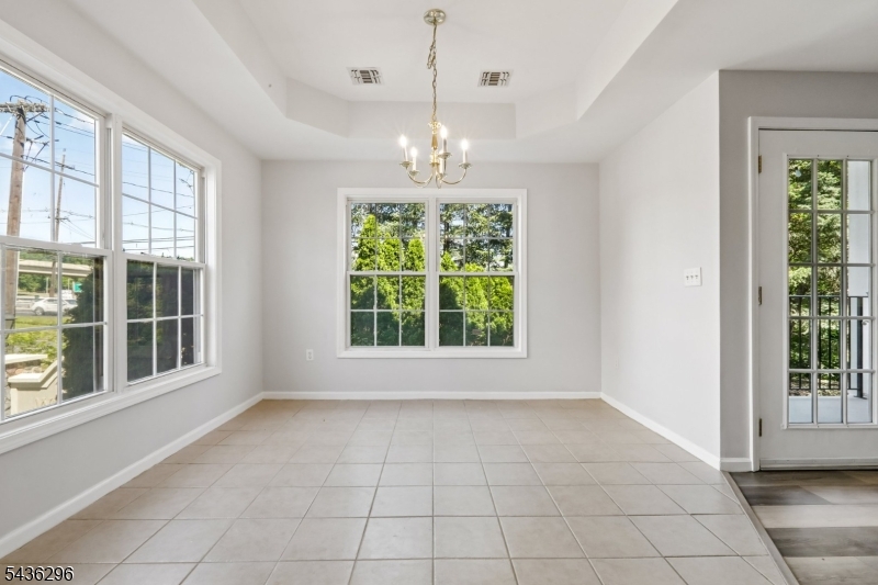 9104 Ravenscroft Road Clifton, NJ 07013 - Photo 17 of 50